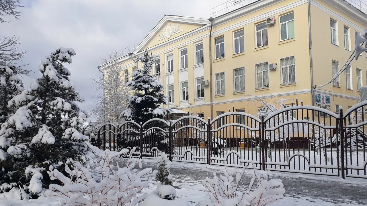 Фотографии школы.
